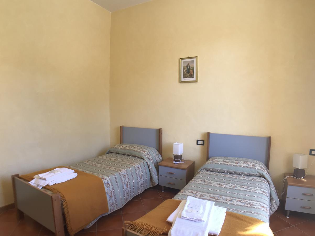 Willa Casa Del Pellegrino Ceranesi Zewnętrze zdjęcie