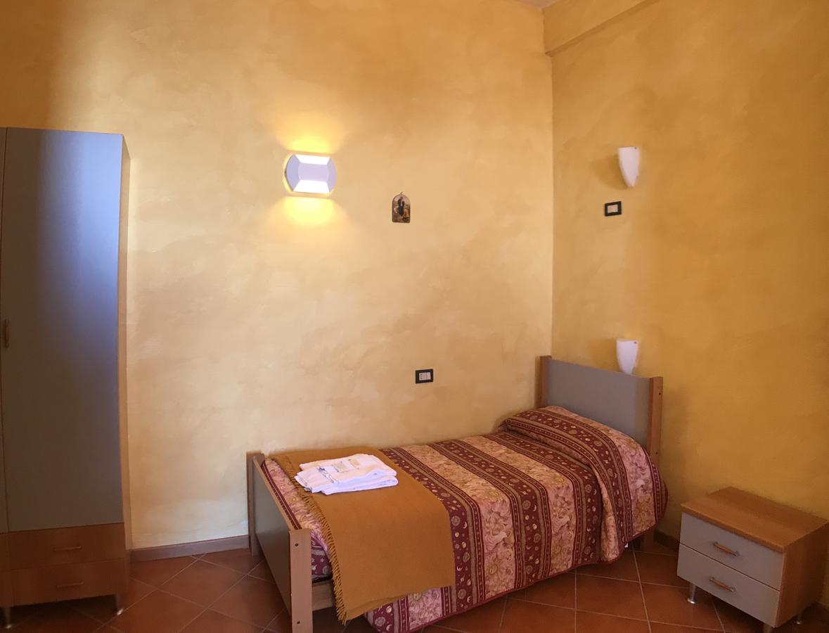 Willa Casa Del Pellegrino Ceranesi Zewnętrze zdjęcie